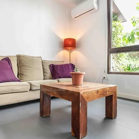 Swimming Pool & Terrace Near The By Rems Apartament *