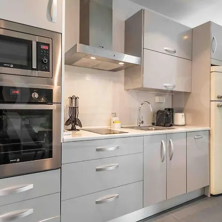 Swimming Pool & Terrace Near The By Rems Apartament Torremolinos