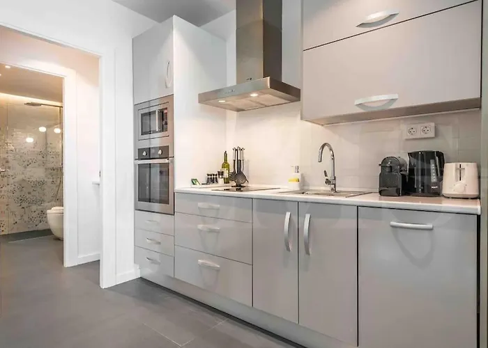 Lägenhet Swimming Pool & Terrace Near The By Rems Torremolinos