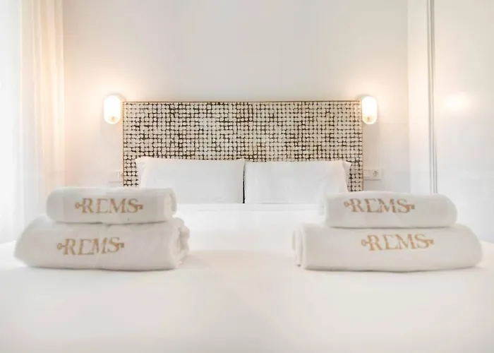 Apartamento Swimming Pool & Terrace Near The By Rems Torremolinos